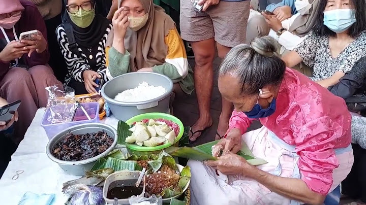 GOKIL !!! SEMUA RELA ANTRI DEMI LUPIS MBAH SATINEM DI YOGYAKARTA - INDONESIAN STREET FOOD