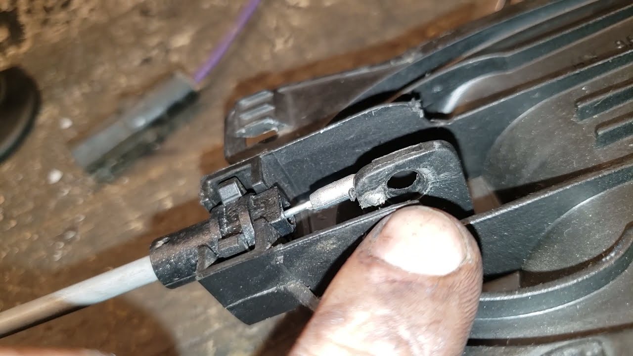 como consertar fechadura trava destrava do Celta 2 portas