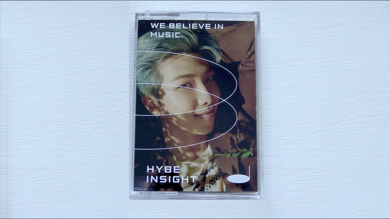 ASMR] Unboxing BTS 방탄소년단 Hybe Insight Photocard Set - YouTube