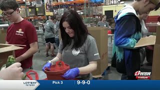 Salute Our Heroes: Shawnee Heights students help Topeka community as they volunteer at Harvesters