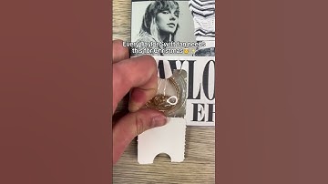 The perfect gift for a Taylor swift fan!💖✨#taylorswift #swifties #adventcalendar