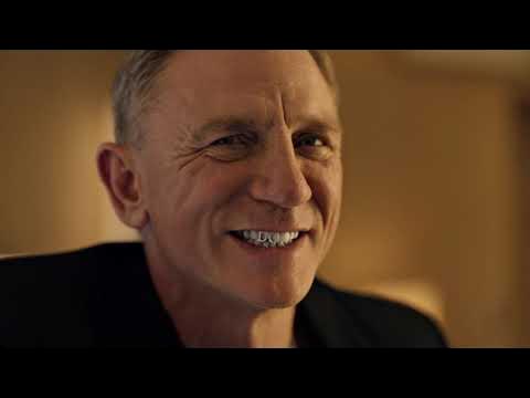 Daniel Craig dances with vodka in new ad - Falstaff