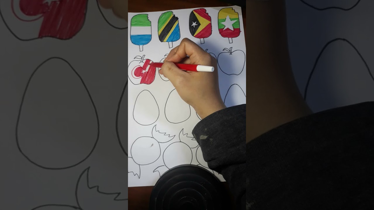 Buah Apel berwarna bendera Turkey 