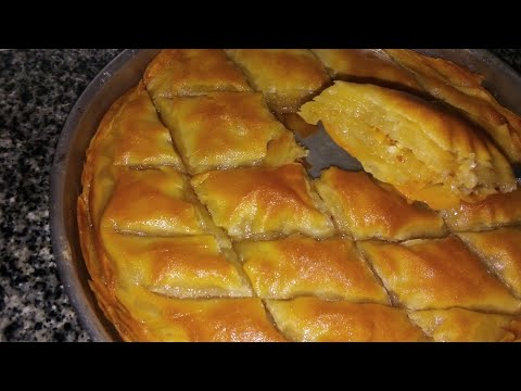 البقلاوه الصعيدي بقلاوة العروسه في الصعيد طريقه عمل البقلاوه بشوية دقيق وبيضه 