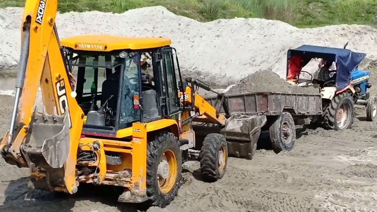tata motors adr JCB Backhoe Rescues Loaded Trapped Tractor