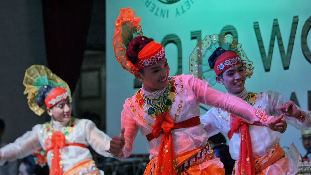 WWD 2018 Myanmar Music of Wood - Mandalay University Cultural Dance Performance I