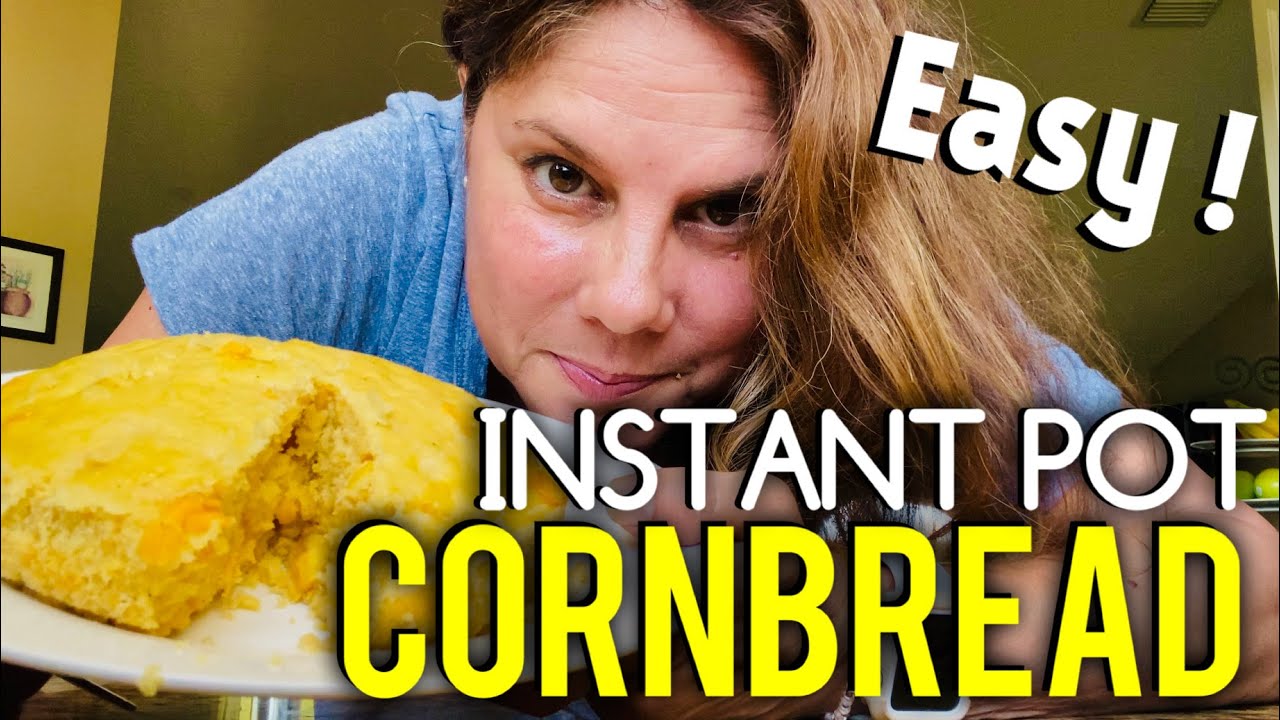 THE BEST MOIST CORNBREAD! - YouTube