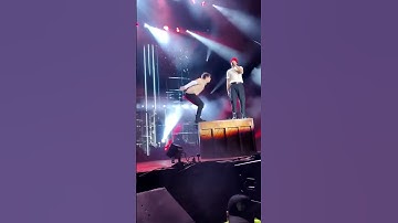 Holding On To You | Twenty Øne Pilots -Concierto live show #tøp #joshdun #tylerjoseph #vessel #red