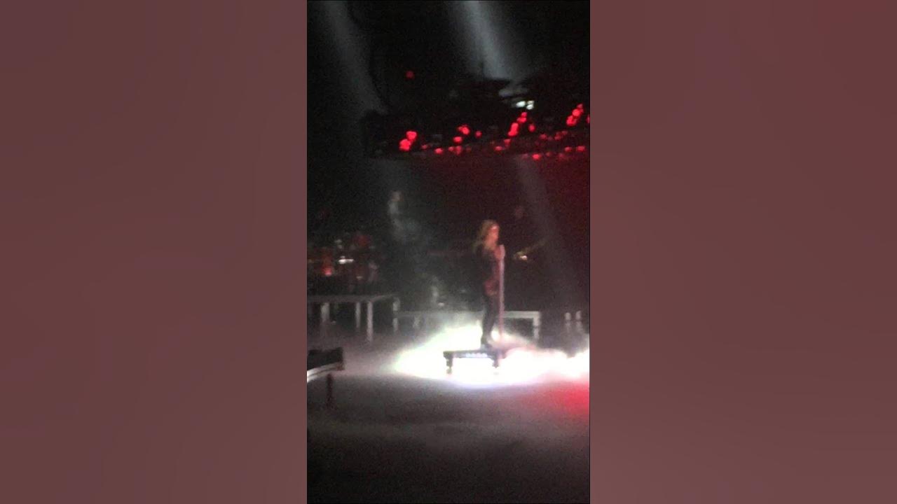 Shania Twain Rock This Country Opening Winnipeg, MB. YouTube