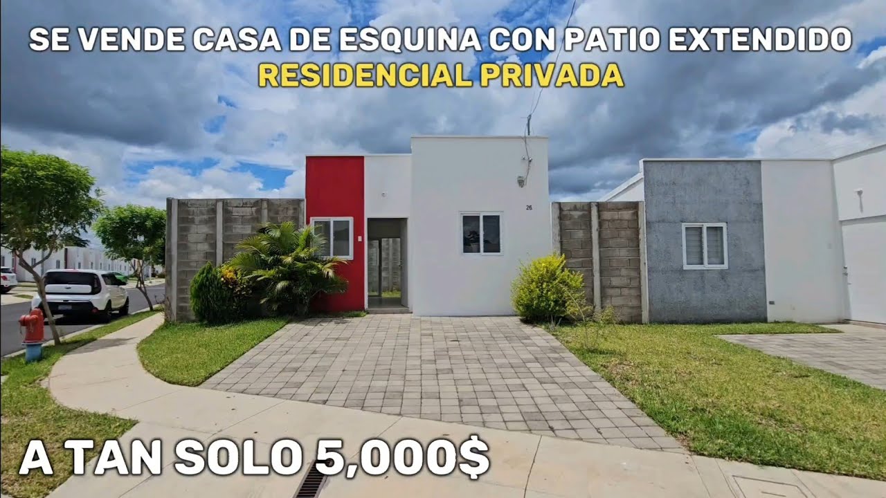 Se VENDE casa de Esquina con TERRENO EXTENDIDO| Res. Privada en Santa Ana 