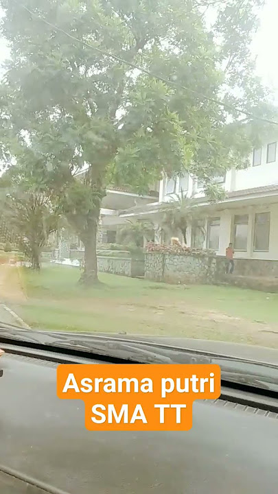 Asrama putri SMA TT