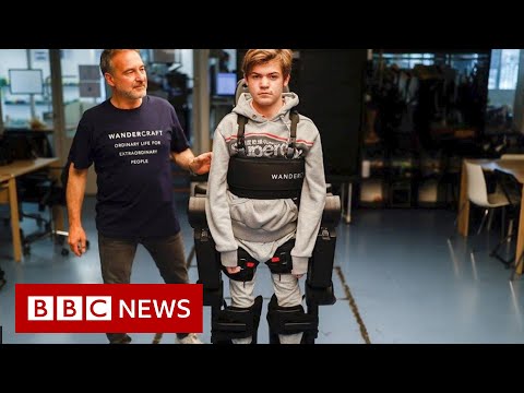 วีดีโอ: Exoskeleton สำหรับพิพิธภัณฑ์