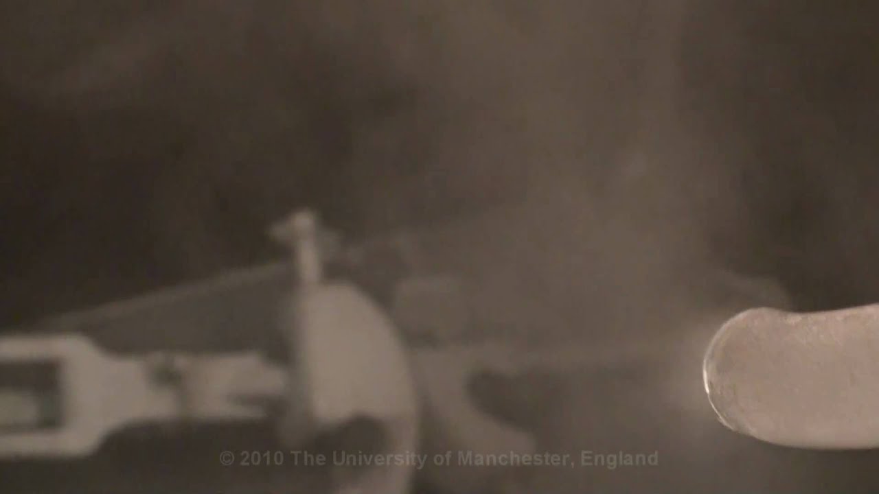 Creating ice crystals homogeneously