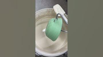 How to dip glaze a ceramic bowl. #youtube potterymaking #pottery #ceramics #potteryvideo