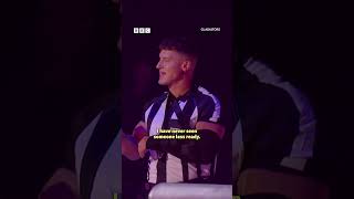 Legend is the referee now?!