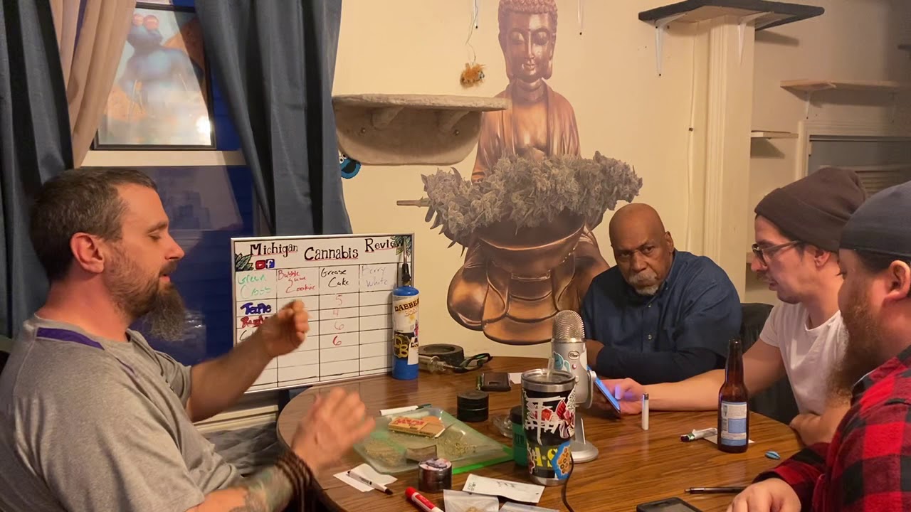 Michigan cannabis review “green cross” (berry white$