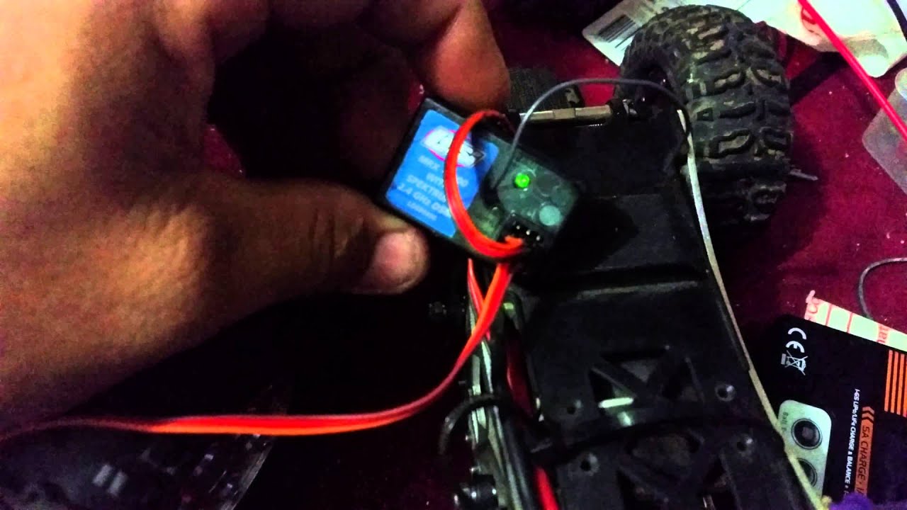 Faulty servo on crawler. YouTube