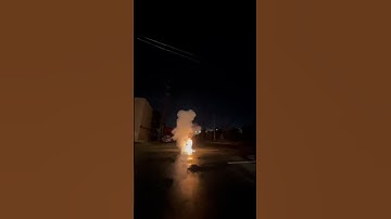 3 stage rocket *MUST WATCH* #Rockets #pyro #strobe #LA #fireworks #fyp