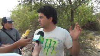 ::: Maltrato de Policias del Gobierno a Dueños de Tierras :::