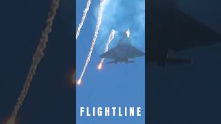 USAF F-22 Raptor Flares Over MCAS Miramar Airshow 2025 #f22 #f22raptor #aviation #miramarairshow