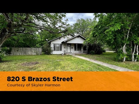 820 S Brazos Street, Lockhart, TX home video tour