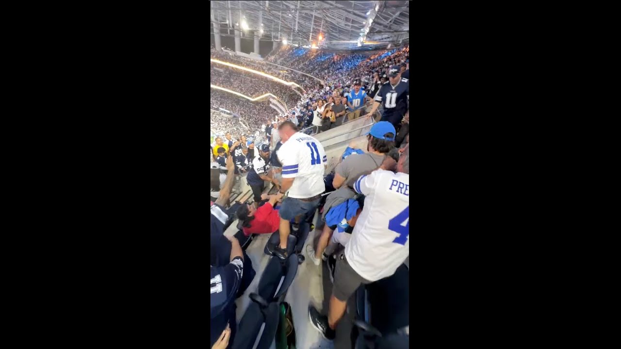 😳 FIGHTS broke out ALL OVER the stadium at the NFL game between the ...