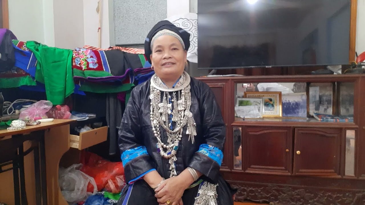 Hát lớn gửi đuổng suồng lẳm