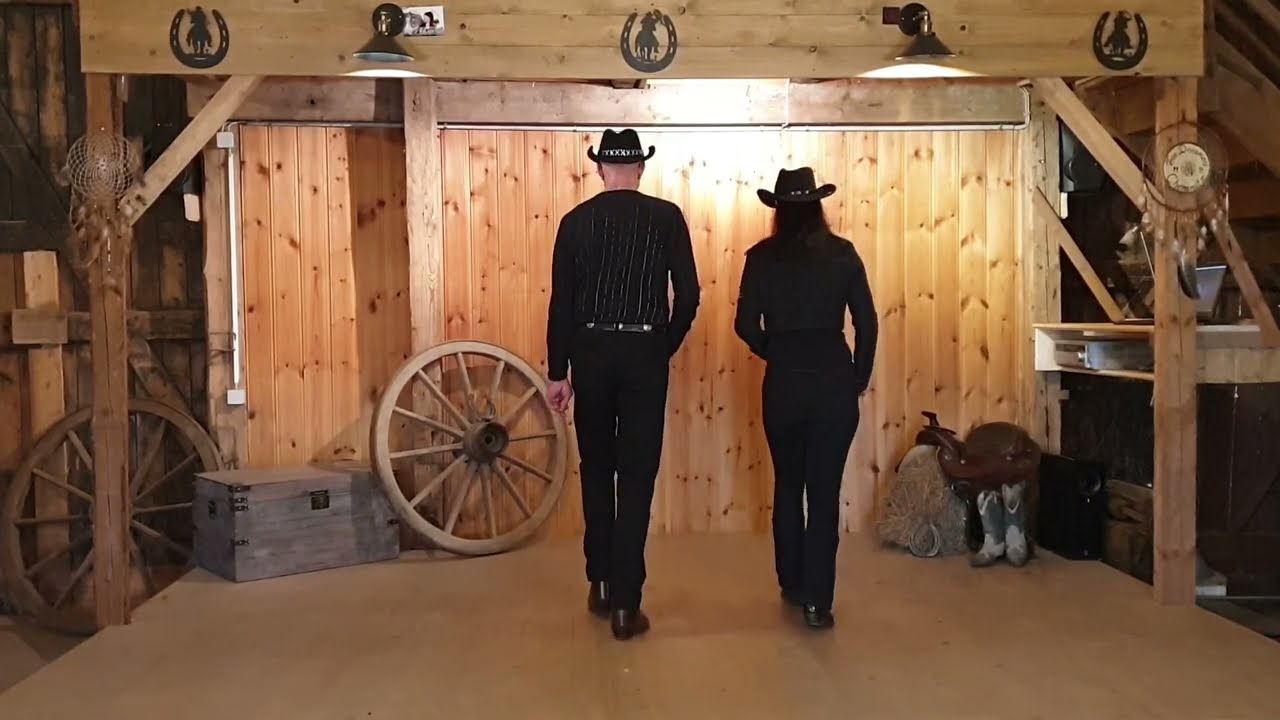 SOMETHING IN THE WATER / LINE DANCE