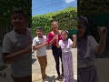 Por tener piojos se burlaban de ella