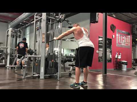 Wide Grip Straight Arm Lat Pulldown