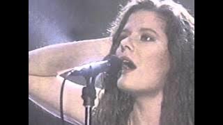 Edie Brickell & New Bohemians - Arsenio Hall 1989 What I Am