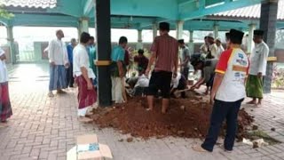 Pemakaman Abuya K.H Uci Turtusi Hari Ini