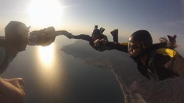 Jump 49 - Skydiving - 5 way Belly Formation