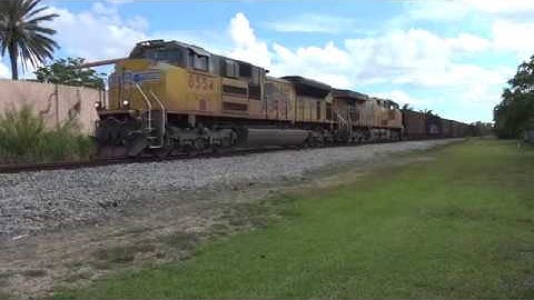 [HD] Csx O721-02 Gets Lead By UP 8554 A EMD SD70Ace And UP 7871 A GE C45ACCTE