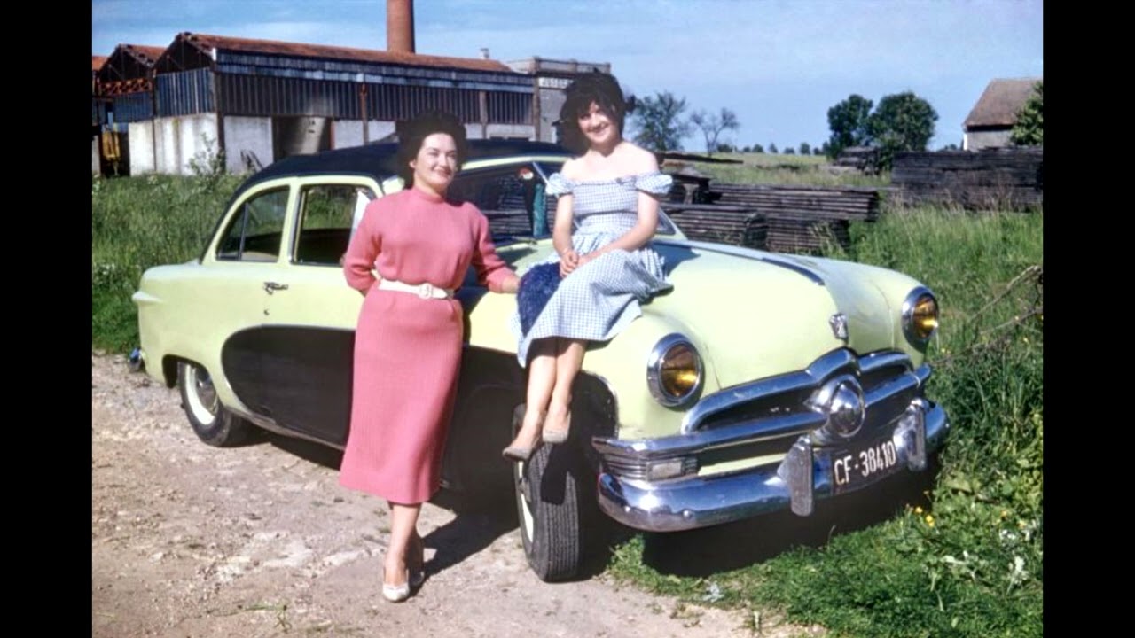 Wonderful Color Photographs of People Posing With Their Automobiles in the 1950s
