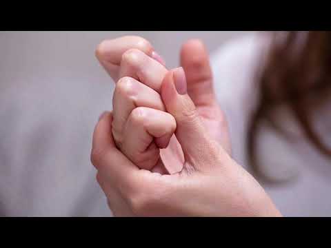 Analni chozish va mushtlash Oq paypoqli qora ayollar porno