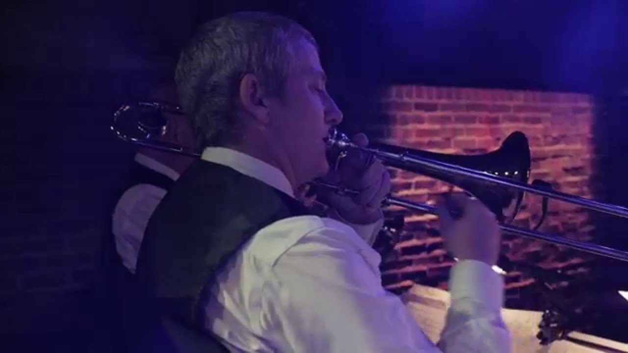 Swing Aggregation - Sing Sing Sing (Live)