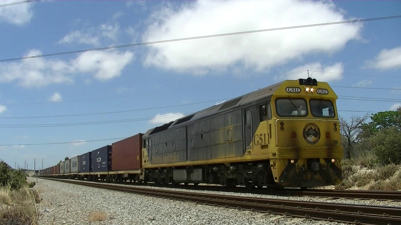 G511 on 7146 ILS freight Bibra Lake