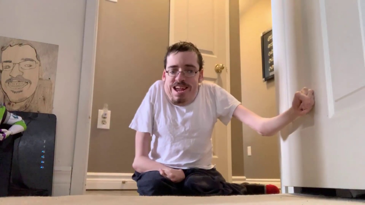 Ricky Berwick Rapping SOUND OF THE DAY π - Ricky Berwick - YouTube