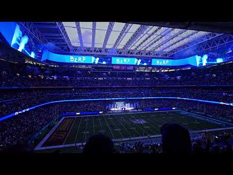 ACTUACIÓN EN EL SANTIAGO BERNABÉU MIAMI DOLPHINS Vs WASHINGTON COMMANDERS