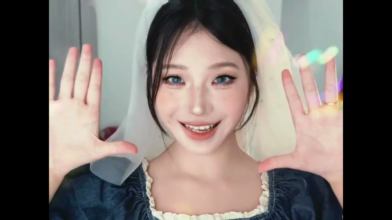 Watch the spring light creaking and swaying