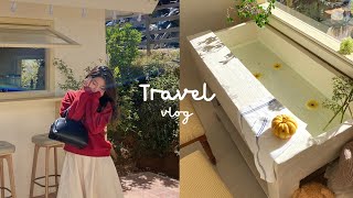 ✈️ travel vlog ✈️ phần 2 chill ở Đà Lạt ☕️ quán cafe siêu hot, ngủ qua đêm trong khu rừng🏕