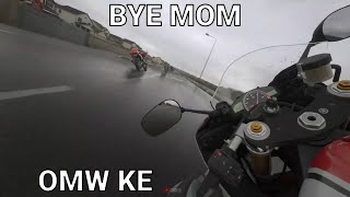 By mom omw ke...