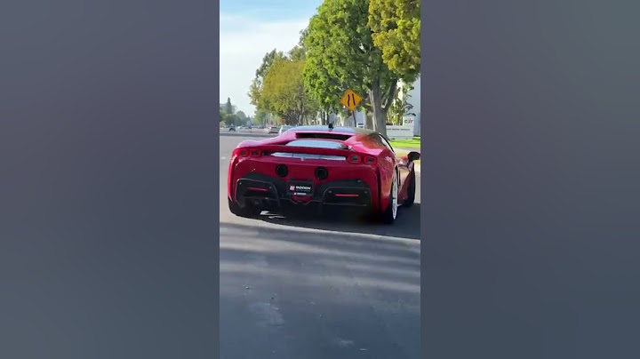 Ferrari SF90 Stradale braking and acceleration sound 😱😍 #sf90stradale #exhaustsound #shorts