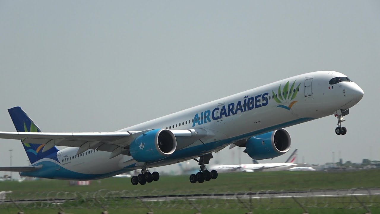 One Hour at Paris Orly Airport 🇫🇷 | Spotting B737, A350, A320 & More!