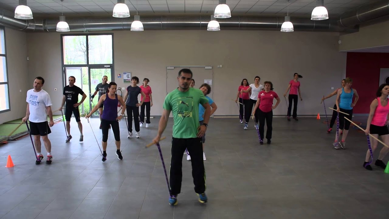 seance cardio baton elastique