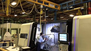 Free Standing Work Station Crane Application