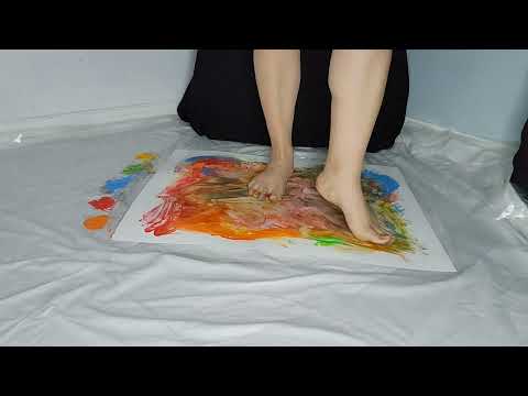 Painting with my bare feet 🎨👣😘