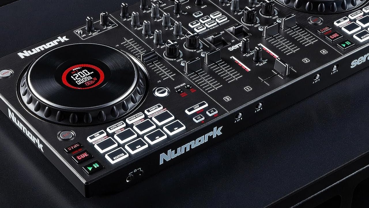 Numark DJコントローラー 備品付属 Amazon.co.jp: Numark 中級者向け 4デッキ DJコントローラー と