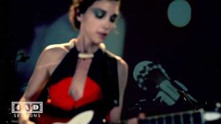St. Vincent - Year Of The Tiger, 4AD session
